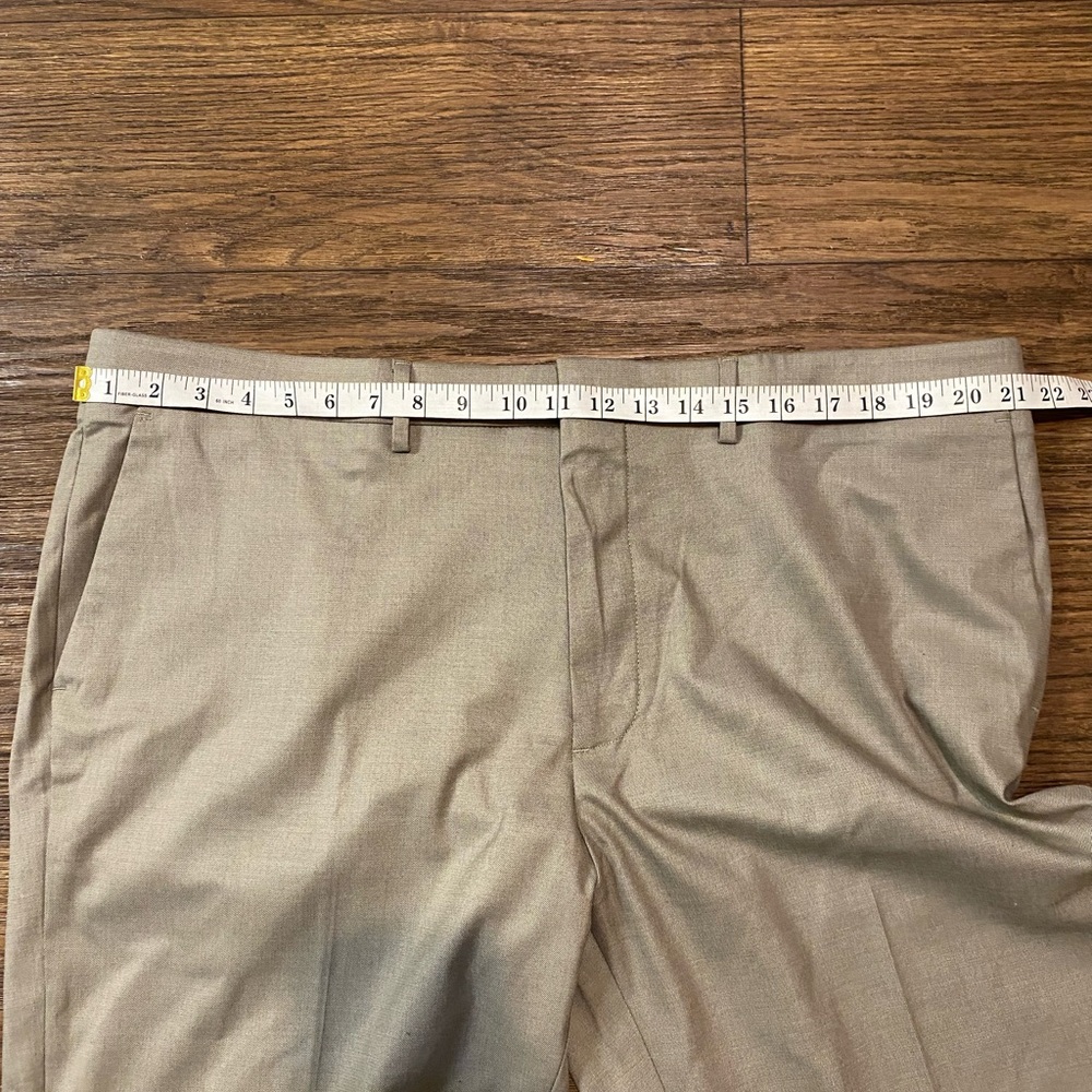 Haggar dress‎ pants - Picture 2 of 6